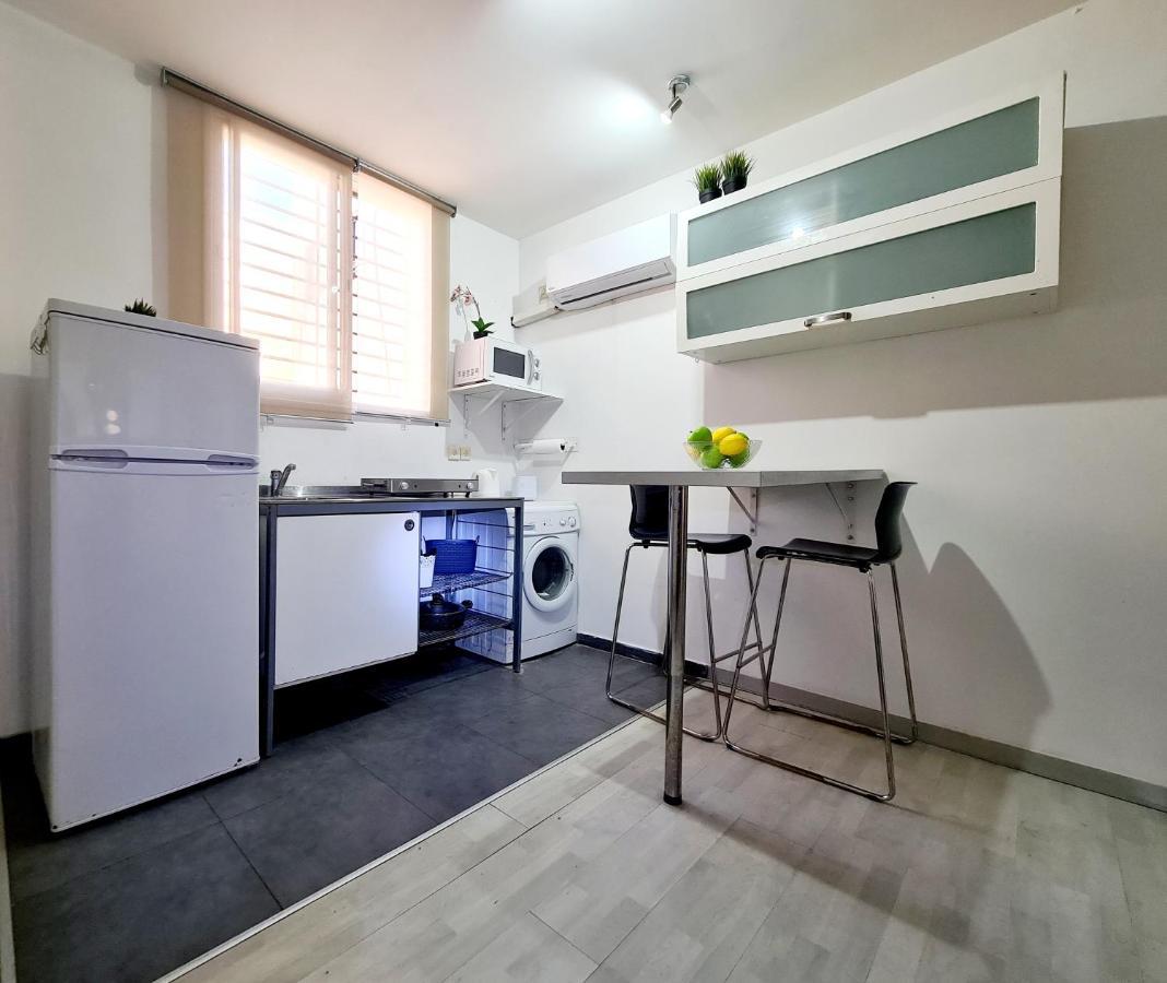 Nice Apartments On Ben Yehuda Str Tel Aviv Ngoại thất bức ảnh
